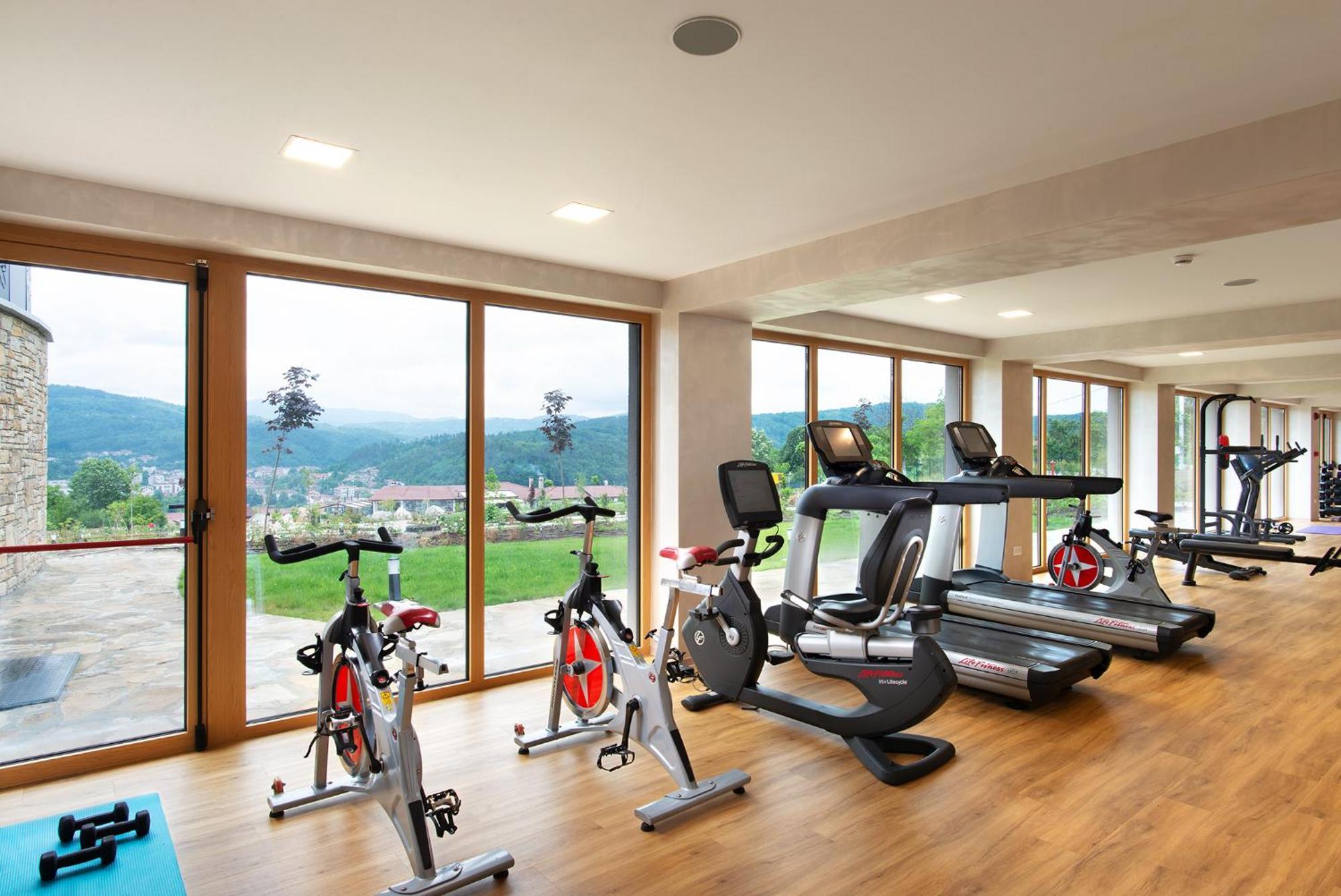 Wine & Spa Hotel Chukara Tryavna Ngoại thất bức ảnh